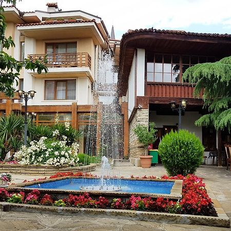 Chakarova Guest House Sliven Exterior foto