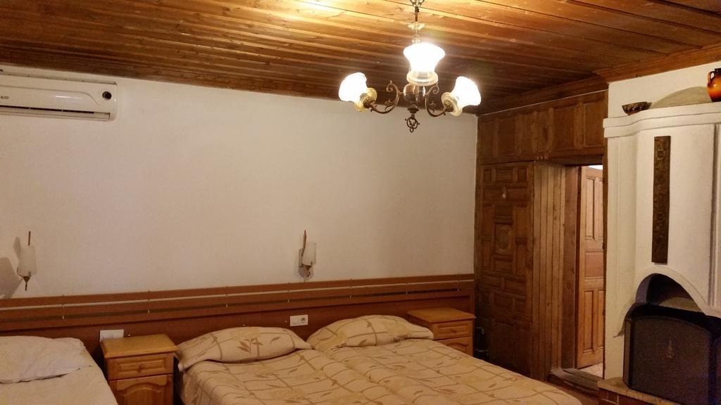 Chakarova Guest House Sliven Quarto foto