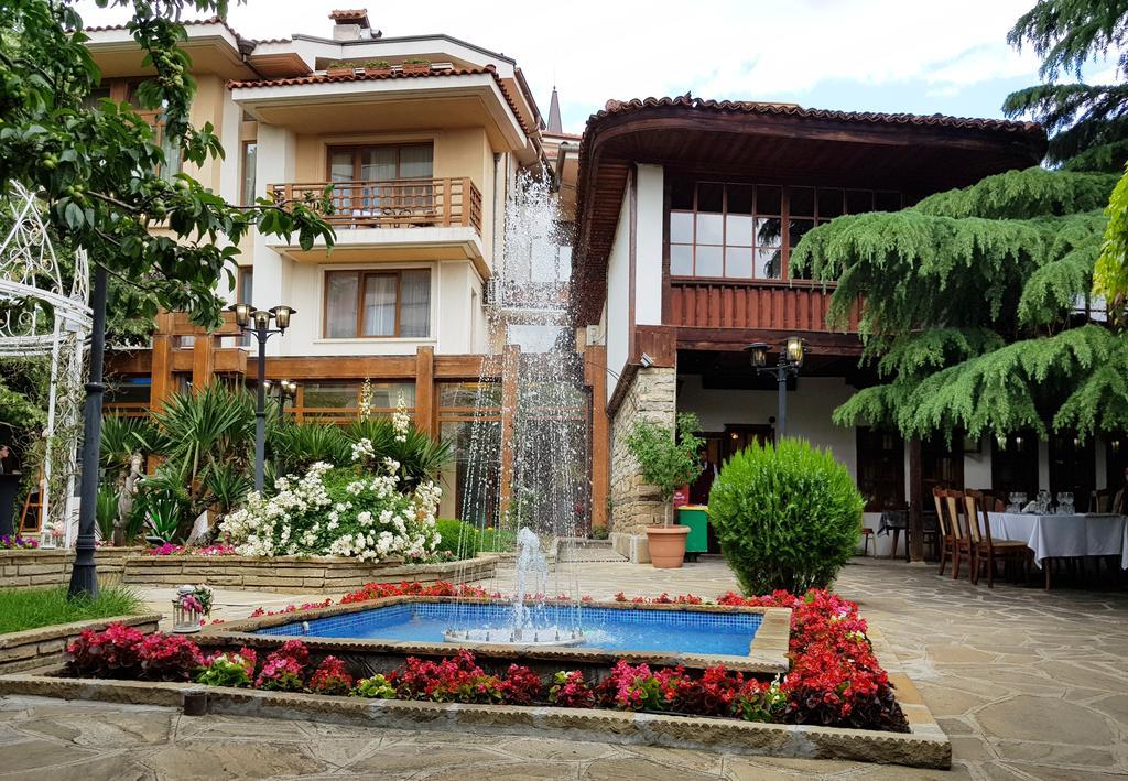 Chakarova Guest House Sliven Exterior foto